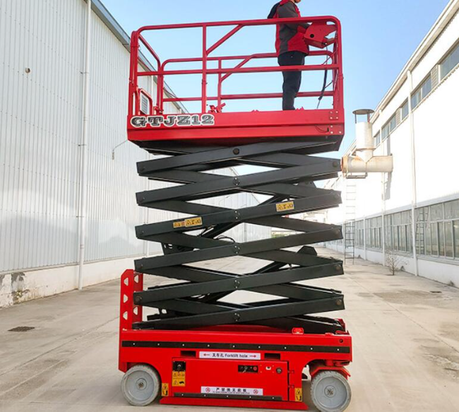 凤凰镇自行走移动式升降机